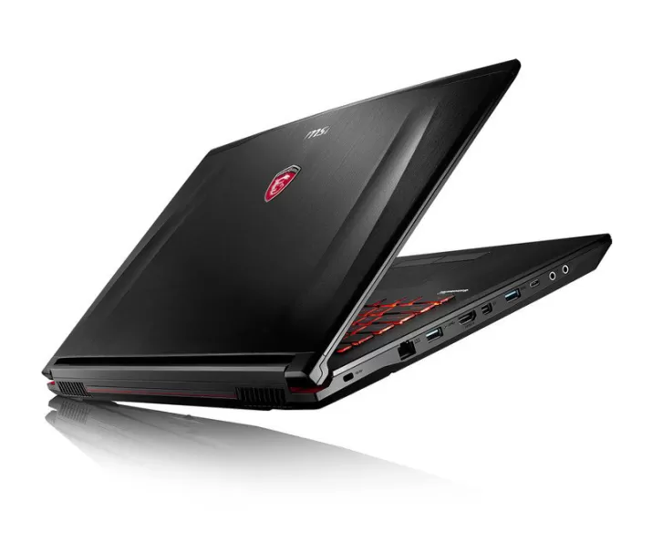 MSI GE72MVR-7RG Core i7 7700HQ 16GB 17.3 inch Full HD Windows 10