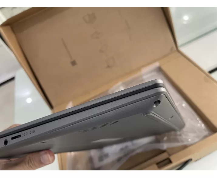 ASUS Vivobook 14 Flip TP3407SA, CPU: Core Ultra 7 256V, RAM: RAM 16 GB, Ổ cứng: SSD 1TB, Độ phân giải: Full HD+, Card đồ họa: Intel Arc Graphics, Kích thước màn hình: 14 inch, Loại màn hình: Laptop 2 in 1, Hệ điều hành: Windows 11, Màu sắc: Matte Gray, Tình trạng: Đẹp (97–98%) - hình số , 9 image