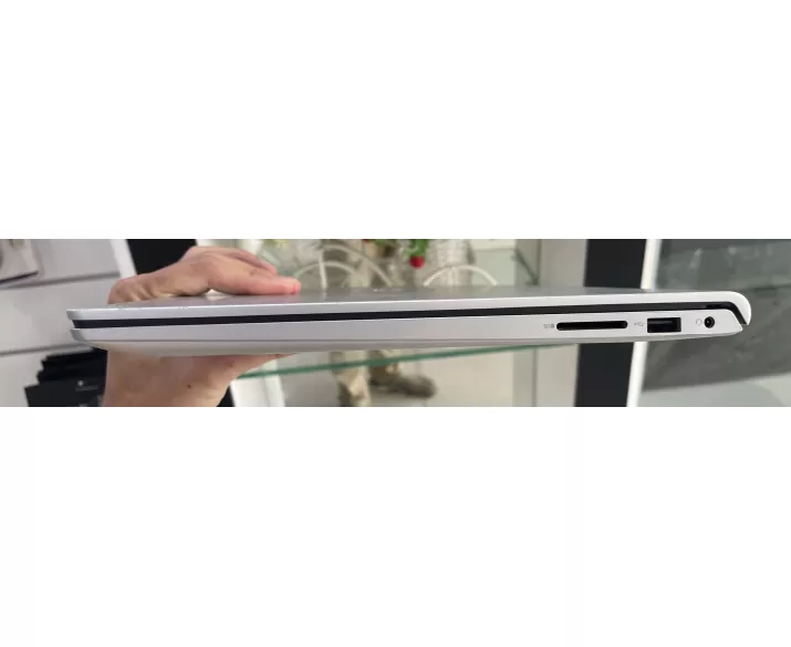 Dell 15 DC15250 - Cũ đẹp 97–98% - hình số , 14 image