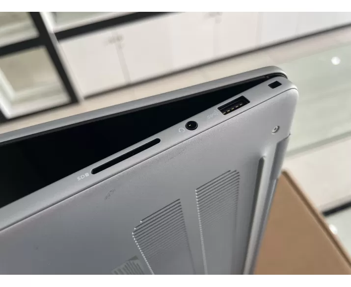 Dell Inspiron 5640 (Cũ đẹp 96%), CPU: Core 7 150U, RAM: RAM 16 GB, Ổ cứng: SSD 1TB, Độ phân giải: Full HD+, Card đồ họa: Intel Graphic, Loại màn hình: Laptop Touch, Hệ điều hành: Windows 11, Màu sắc: Ice Blue, Tình trạng: Đẹp 96% - hình số , 15 image