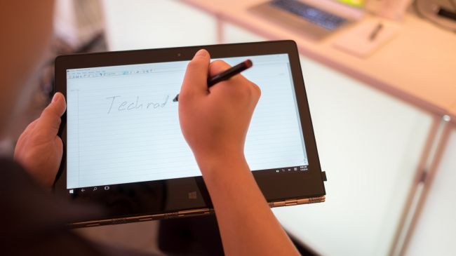 Lenovo Yoga 900s Lenovo Yoga 900s