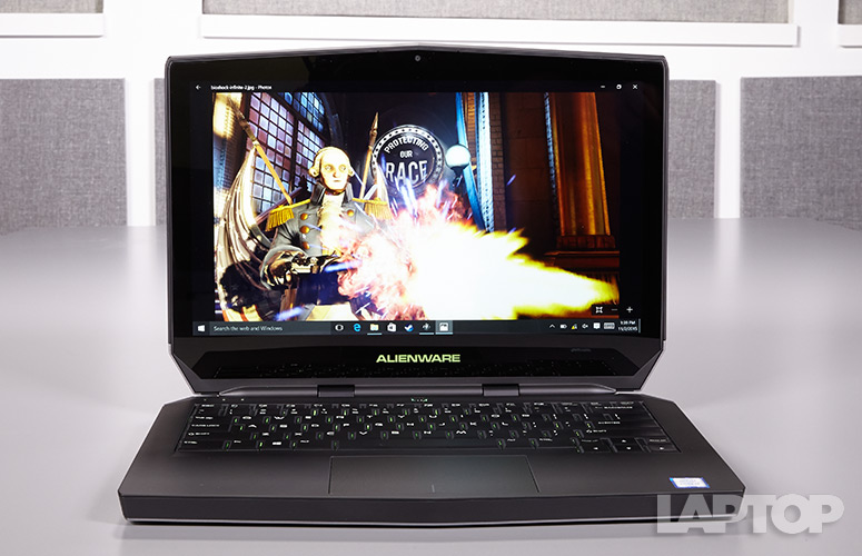 Alienware 13 Core i7 chính hãng