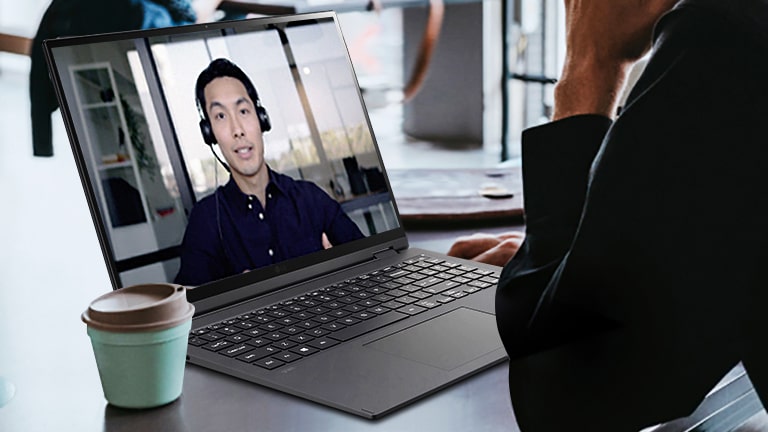 Laptop LG Gram 16T90Q 2 in 1 Core i7-1260P RAM 16GB SSD 512GB 16-inch QHD Touch Windows 11 - Black