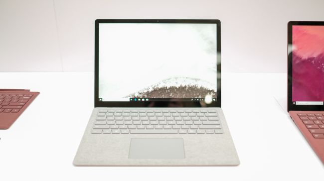 Surface Laptop 2 13.5 inch Touch-Screen Windows 10