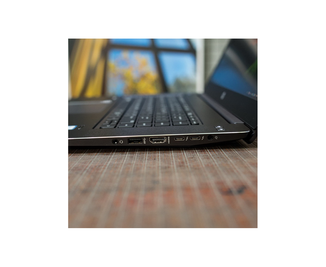 HP ZBook Studio G3 Xeon E3-1505M 15.6 inch 16GB RAM Quadro M1000M Win 10 Pro