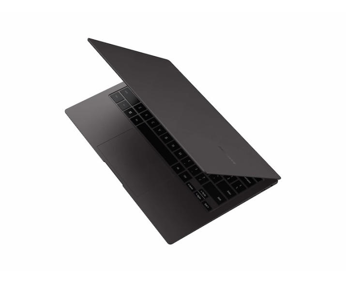 Samsung Galaxy Book2 Pro 360, CPU: Core i7 - 1260P, RAM: 8GB, Ổ cứng: 256GB, Kích thước màn hình: 13.3-inch, Độ phân giải: FHD, Card đồ họa: Intel Iris Xe Graphics, Màu sắc: Graphite - hình số , 8 image