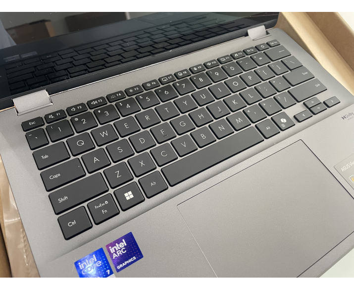 ASUS Vivobook 14 Flip TP3407SA, CPU: Core Ultra 7 256V, RAM: RAM 16 GB, Ổ cứng: SSD 1TB, Độ phân giải: Full HD+, Card đồ họa: Intel Arc Graphics, Kích thước màn hình: 14 inch, Loại màn hình: Laptop 2 in 1, Hệ điều hành: Windows 11, Màu sắc: Matte Gray, Tình trạng: Đẹp (95–96%) - hình số , 10 image