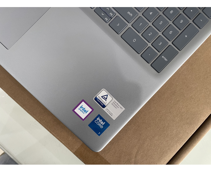 Dell Inspiron 5640 (Cũ đẹp 99%), CPU: Core 7 150U, RAM: RAM 16 GB, Ổ cứng: SSD 1TB, Độ phân giải: Full HD+, Card đồ họa: Intel Graphic, Loại màn hình: Laptop Touch, Hệ điều hành: Windows 11, Màu sắc: Ice Blue, Tình trạng: Đẹp 99% - hình số , 7 image